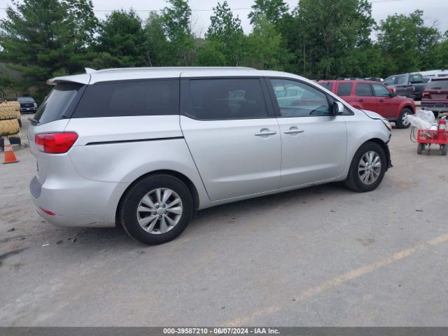 Photo 3 VIN: KNDMB5C11F6057133 - KIA SEDONA 