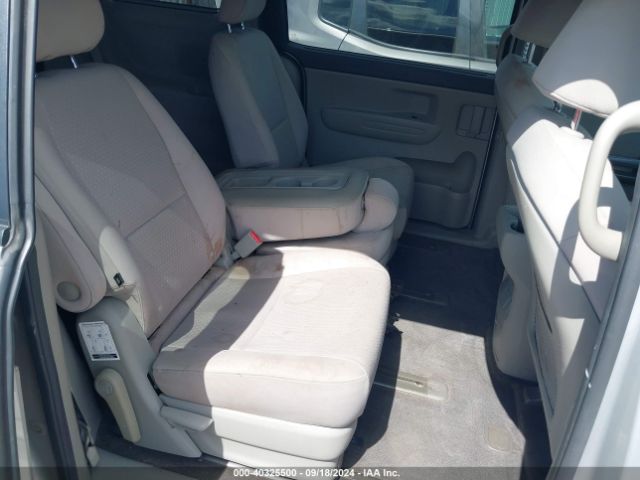 Photo 7 VIN: KNDMB5C11G6091901 - KIA SEDONA 