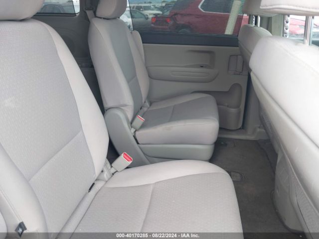 Photo 7 VIN: KNDMB5C11G6119485 - KIA SEDONA 