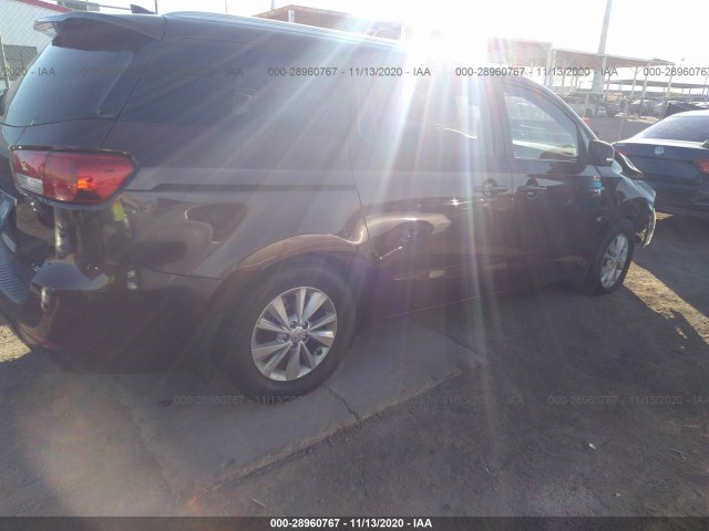 Photo 3 VIN: KNDMB5C11G6210160 - KIA SEDONA 