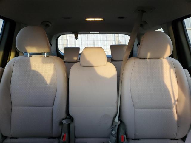 Photo 9 VIN: KNDMB5C11H6244682 - KIA SEDONA LX 