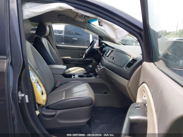 Photo 4 VIN: KNDMB5C11H6290755 - KIA SEDONA 