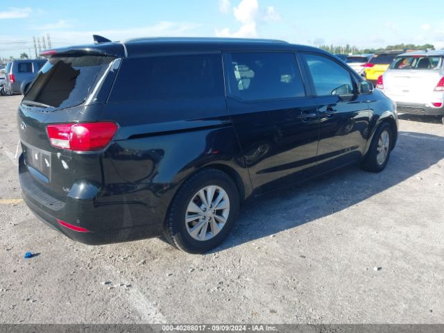 Photo 3 VIN: KNDMB5C11H6305934 - KIA SEDONA 