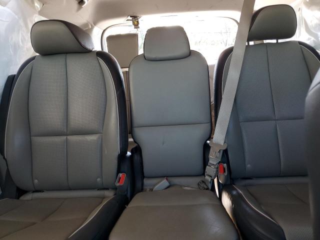 Photo 9 VIN: KNDMB5C11H6335418 - KIA SEDONA LX 