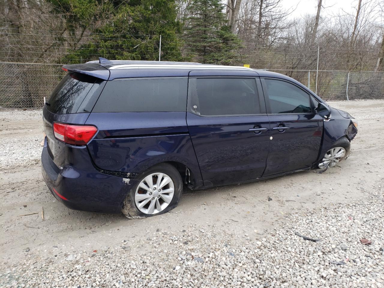 Photo 2 VIN: KNDMB5C11J6363211 - KIA SEDONA 