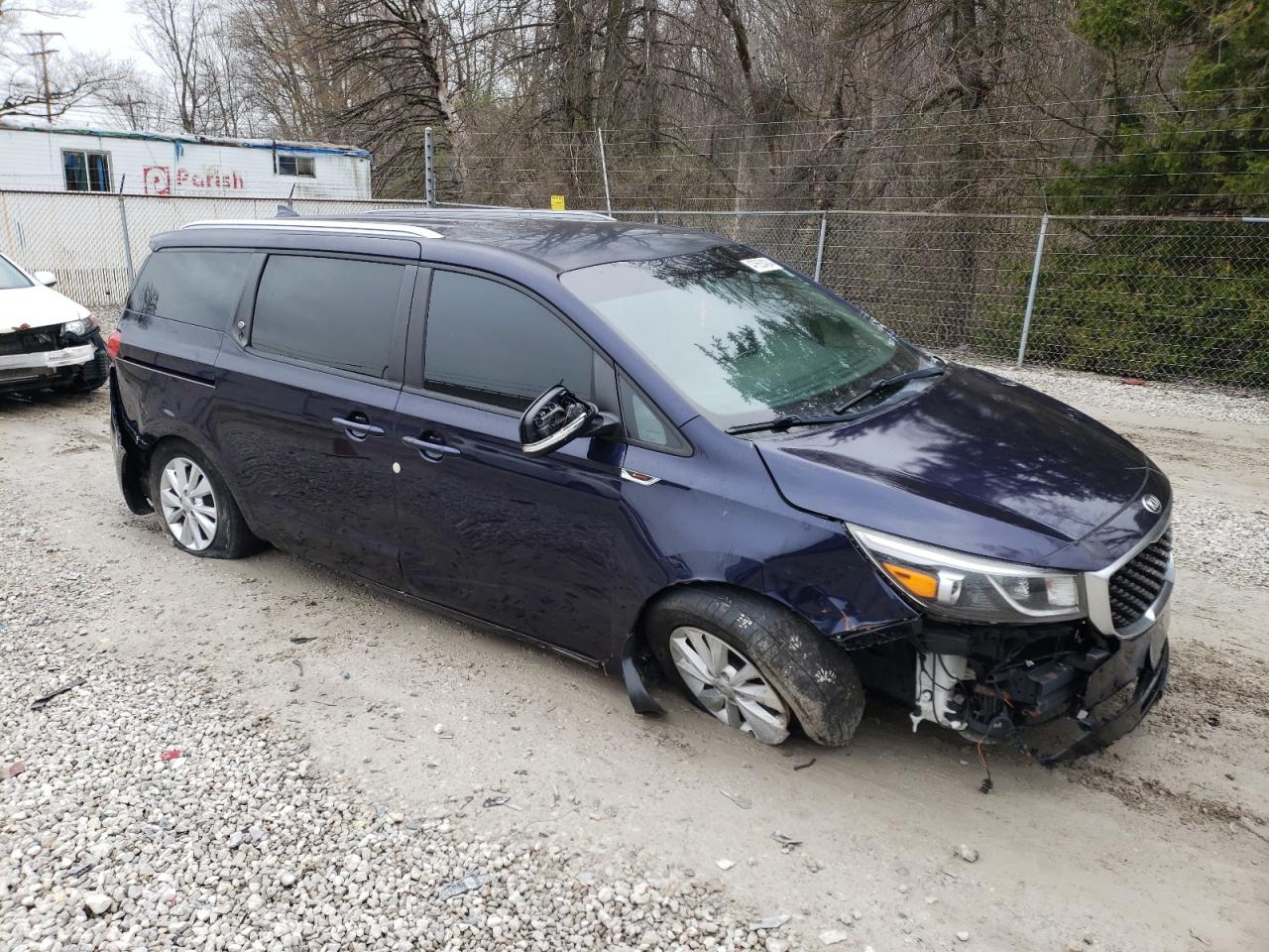 Photo 3 VIN: KNDMB5C11J6363211 - KIA SEDONA 