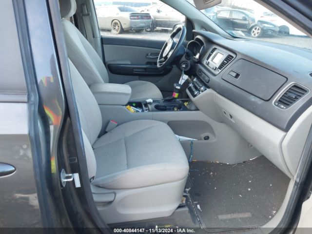 Photo 4 VIN: KNDMB5C11J6389338 - KIA SEDONA 