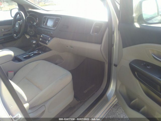 Photo 4 VIN: KNDMB5C11M6663304 - KIA SEDONA 