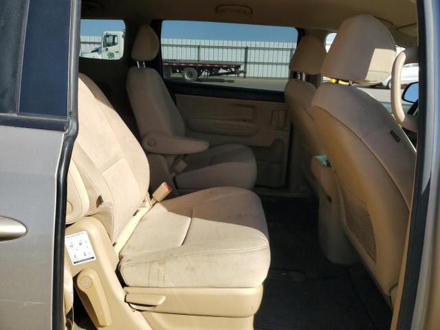 Photo 10 VIN: KNDMB5C12F6040874 - KIA SEDONA LX 