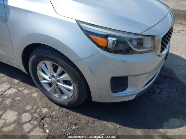 Photo 5 VIN: KNDMB5C12F6057142 - KIA SEDONA 