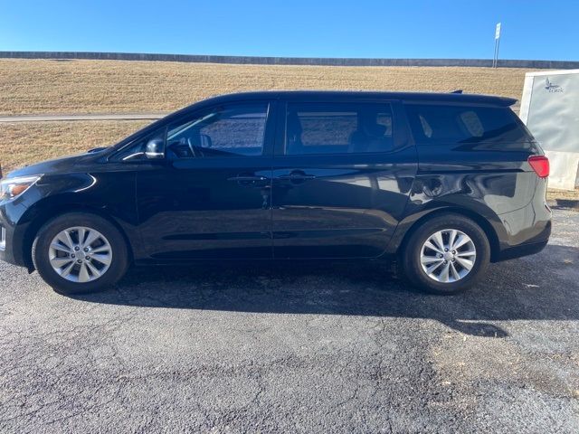 Photo 2 VIN: KNDMB5C12H6217734 - KIA SEDONA LX 