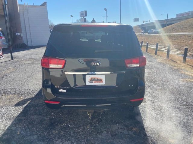 Photo 4 VIN: KNDMB5C12H6217734 - KIA SEDONA LX 