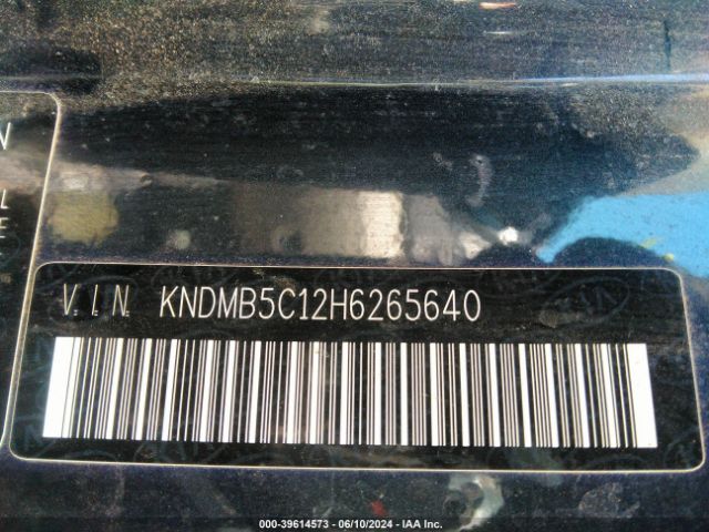 Photo 8 VIN: KNDMB5C12H6265640 - KIA SEDONA 