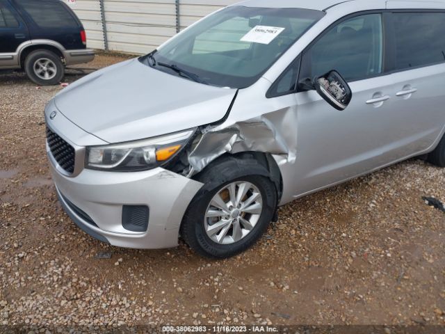 Photo 5 VIN: KNDMB5C12H6301410 - KIA SEDONA 