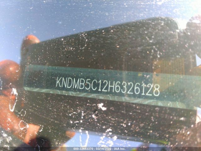 Photo 8 VIN: KNDMB5C12H6326128 - KIA SEDONA 