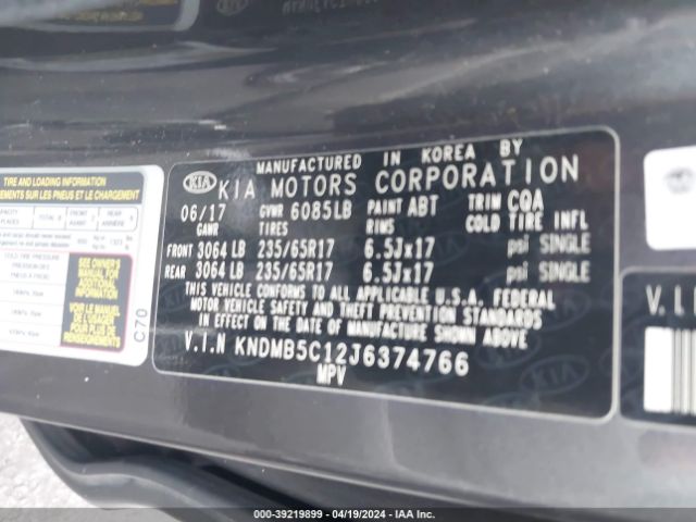 Photo 8 VIN: KNDMB5C12J6374766 - KIA SEDONA 