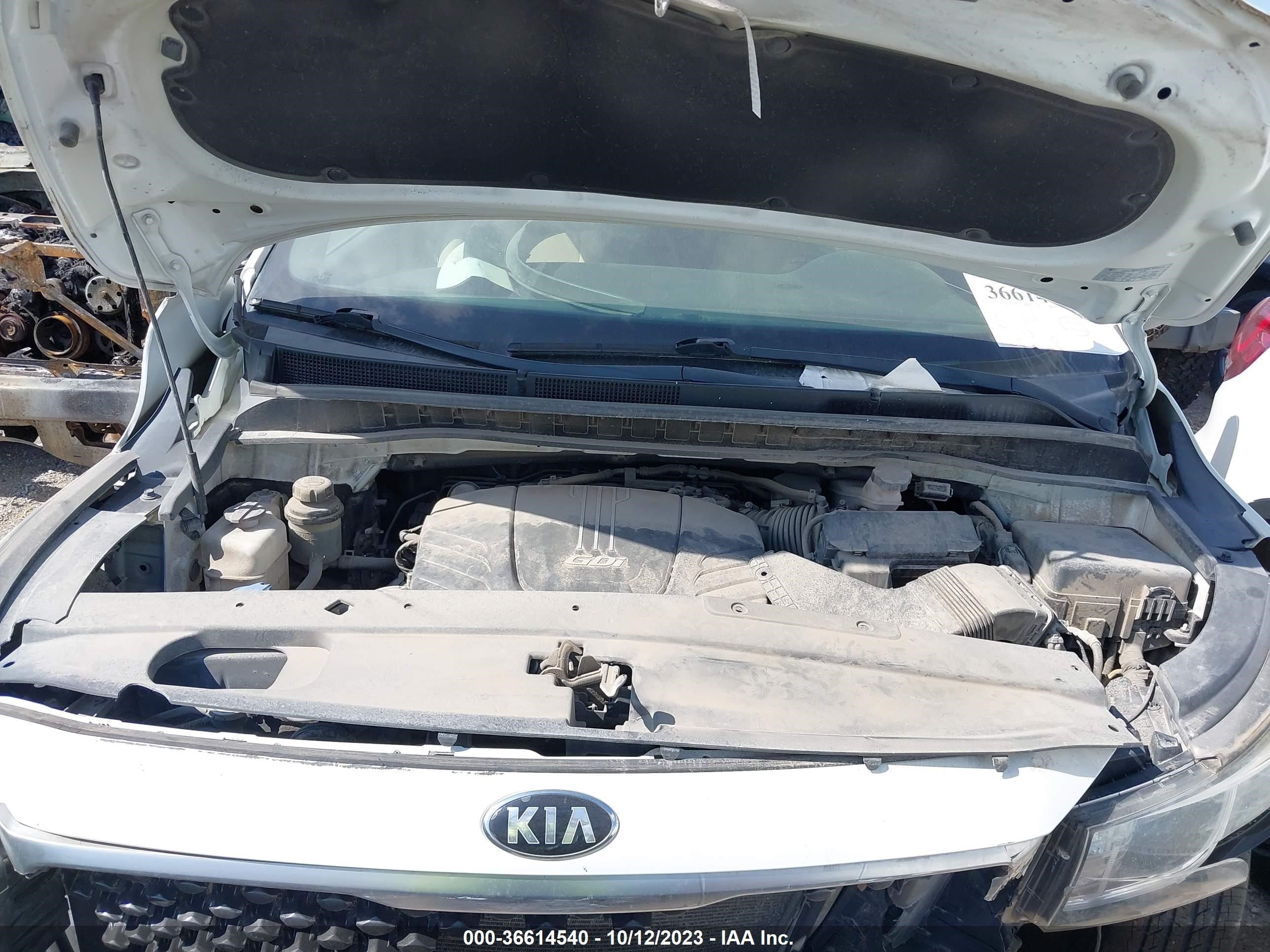 Photo 9 VIN: KNDMB5C12J6379210 - KIA SEDONA 