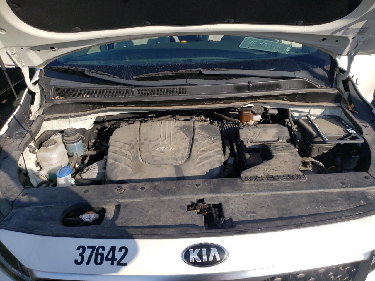 Photo 12 VIN: KNDMB5C12J6389378 - KIA SEDONA 