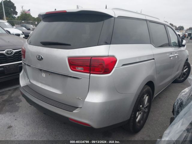 Photo 3 VIN: KNDMB5C12L6580284 - KIA SEDONA 