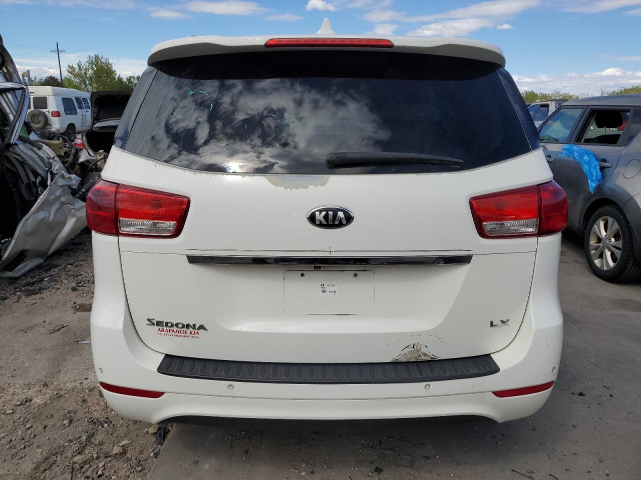 Photo 5 VIN: KNDMB5C13F6024831 - KIA SEDONA 