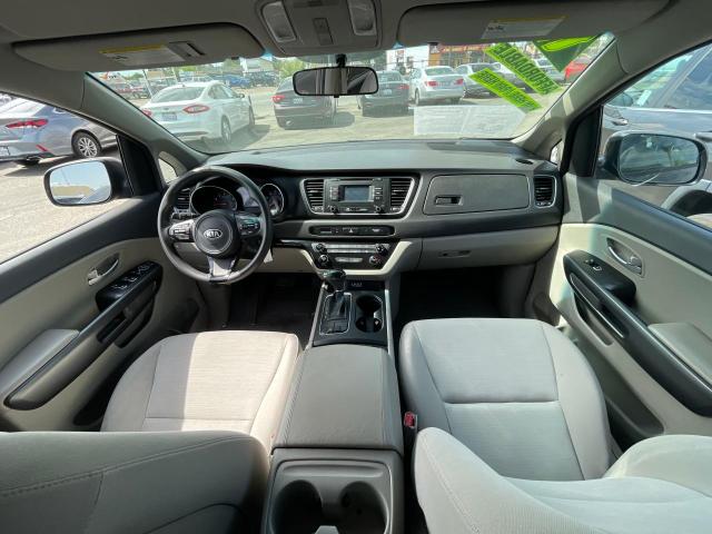 Photo 8 VIN: KNDMB5C13F6045663 - KIA SEDONA LX 