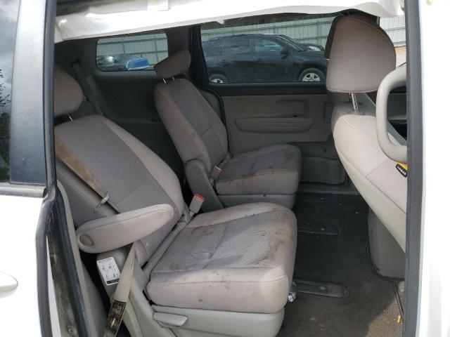 Photo 9 VIN: KNDMB5C13G6113946 - KIA SEDONA LX 