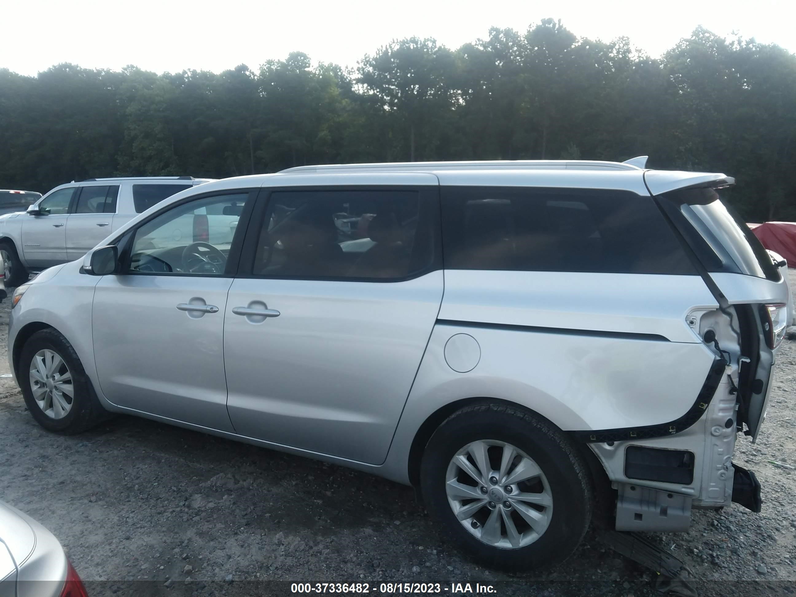 Photo 14 VIN: KNDMB5C13G6124414 - KIA SEDONA 