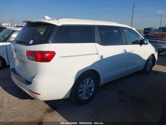 Photo 3 VIN: KNDMB5C13J6381905 - KIA SEDONA 