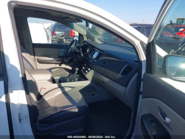 Photo 4 VIN: KNDMB5C13J6381905 - KIA SEDONA 