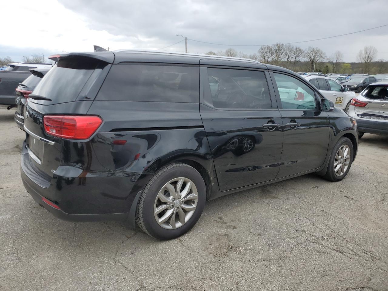 Photo 2 VIN: KNDMB5C13L6580066 - KIA SEDONA 