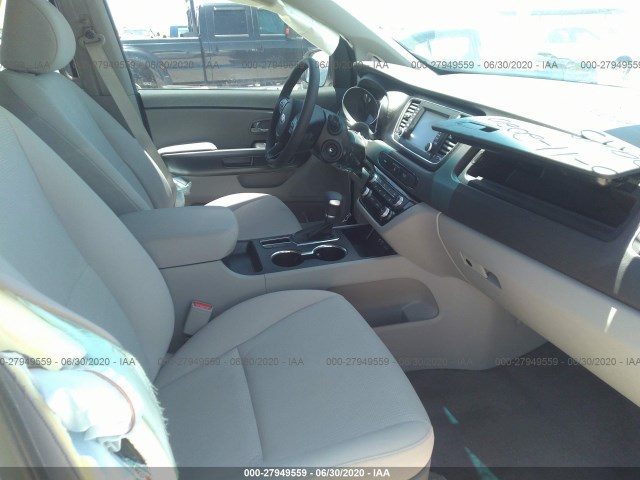 Photo 4 VIN: KNDMB5C13L6613356 - KIA SEDONA 