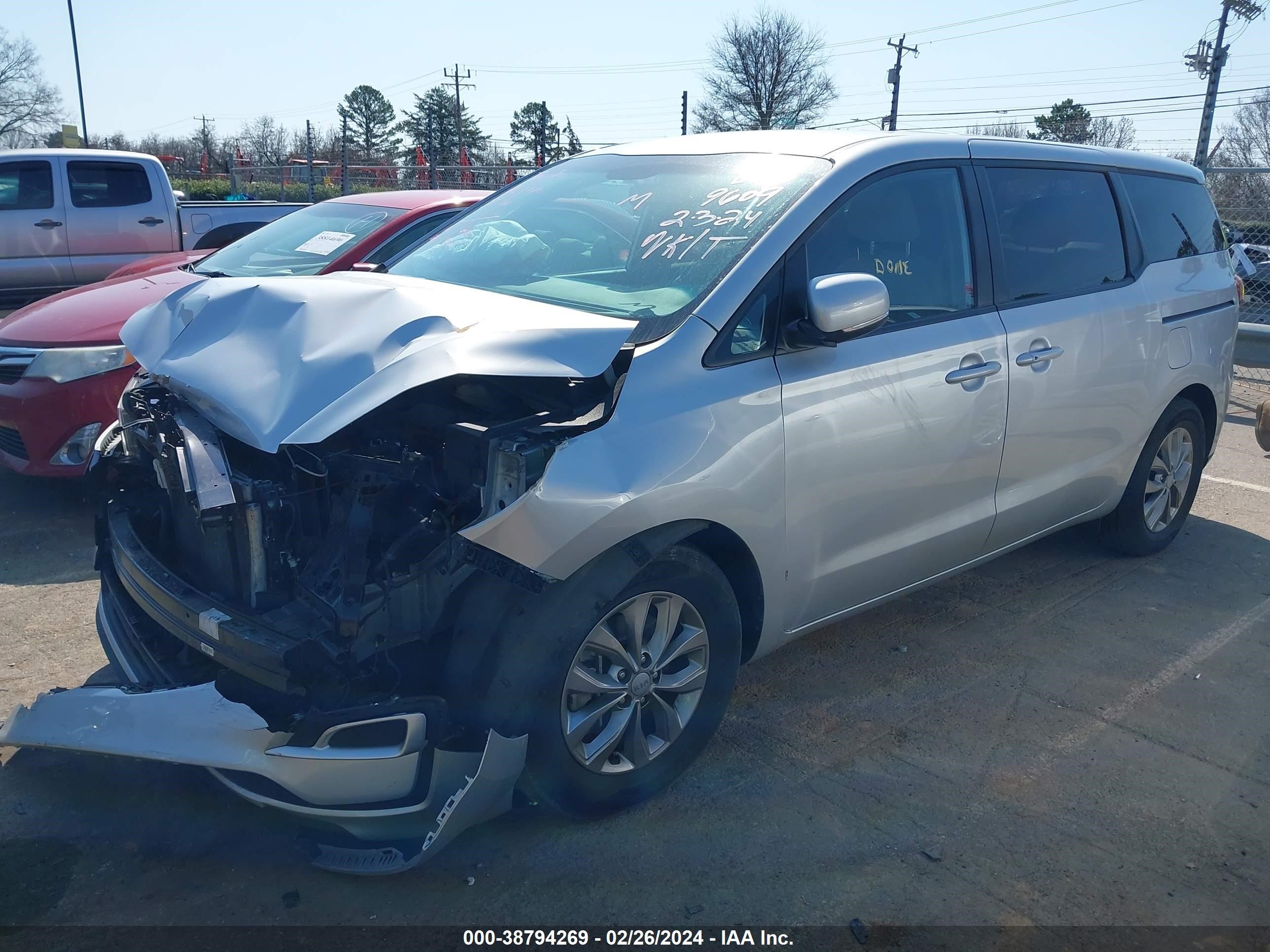 Photo 1 VIN: KNDMB5C13L6619609 - KIA SEDONA 