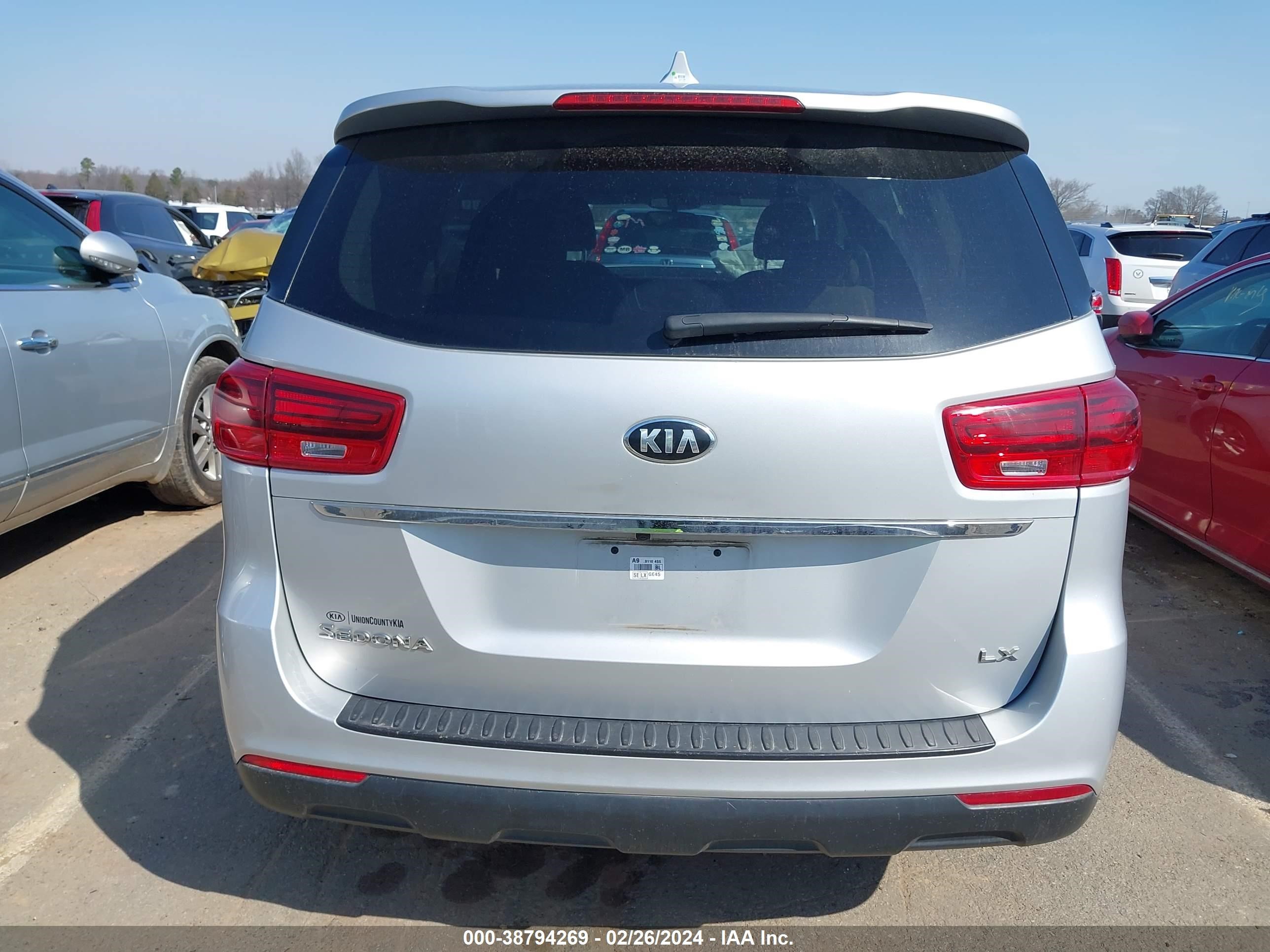 Photo 15 VIN: KNDMB5C13L6619609 - KIA SEDONA 