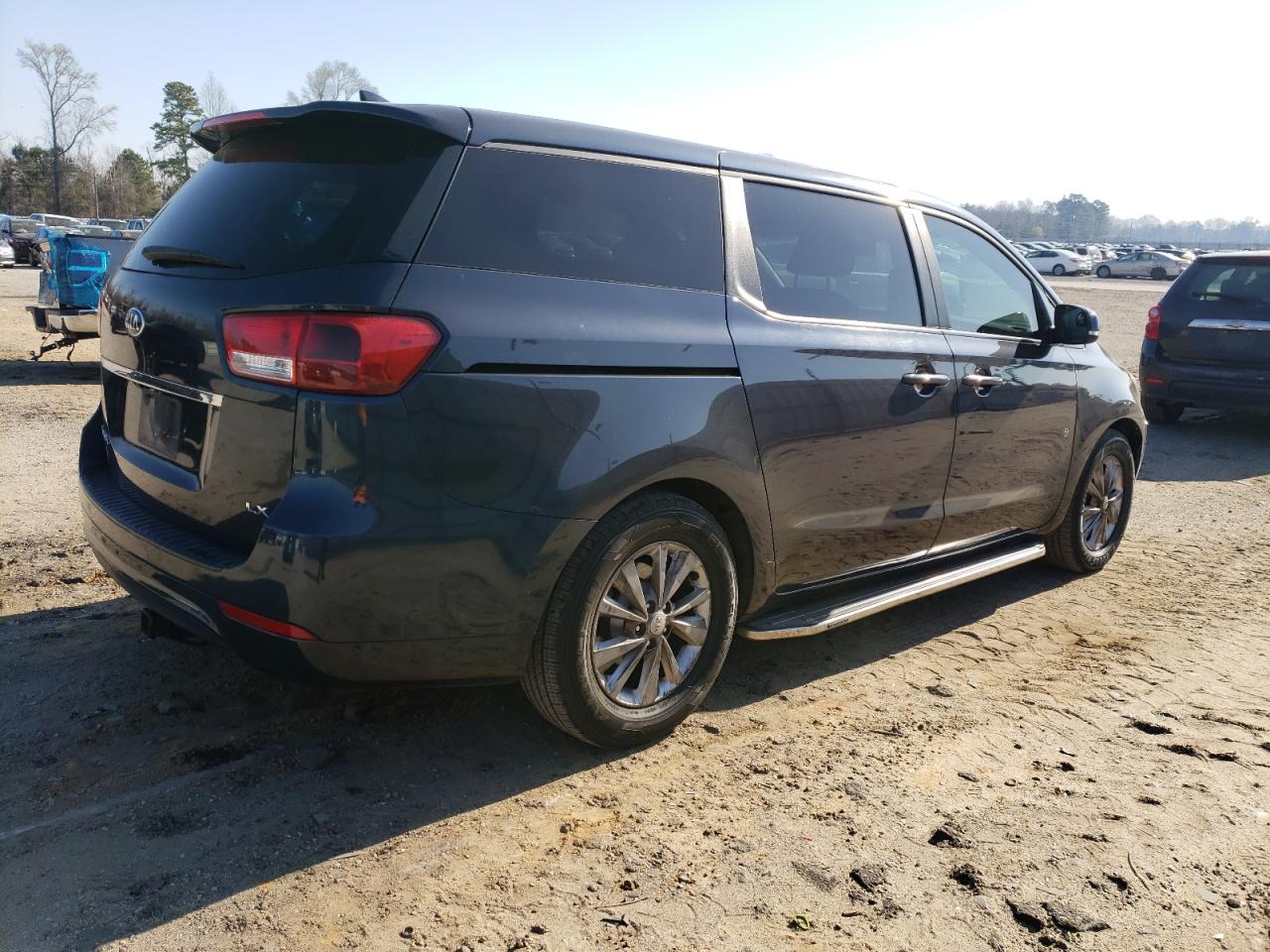 Photo 2 VIN: KNDMB5C14H6226886 - KIA SEDONA 