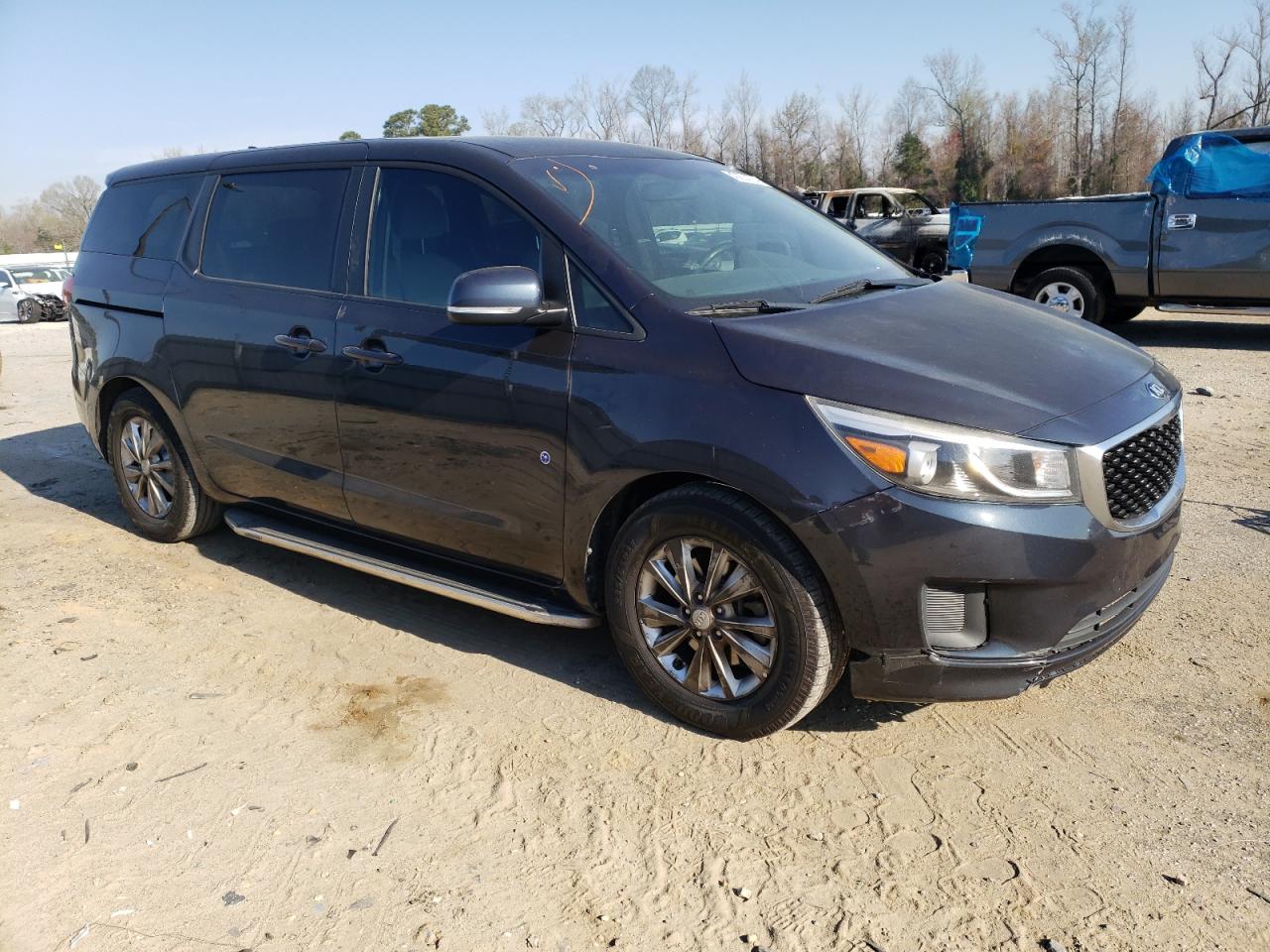 Photo 3 VIN: KNDMB5C14H6226886 - KIA SEDONA 