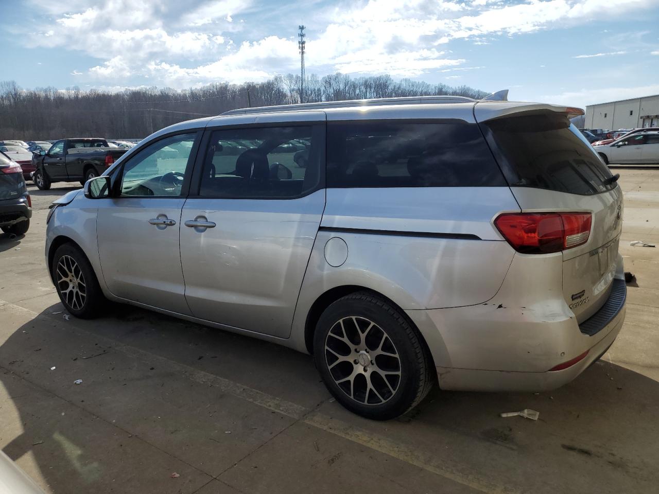 Photo 1 VIN: KNDMB5C14H6313087 - KIA SEDONA 