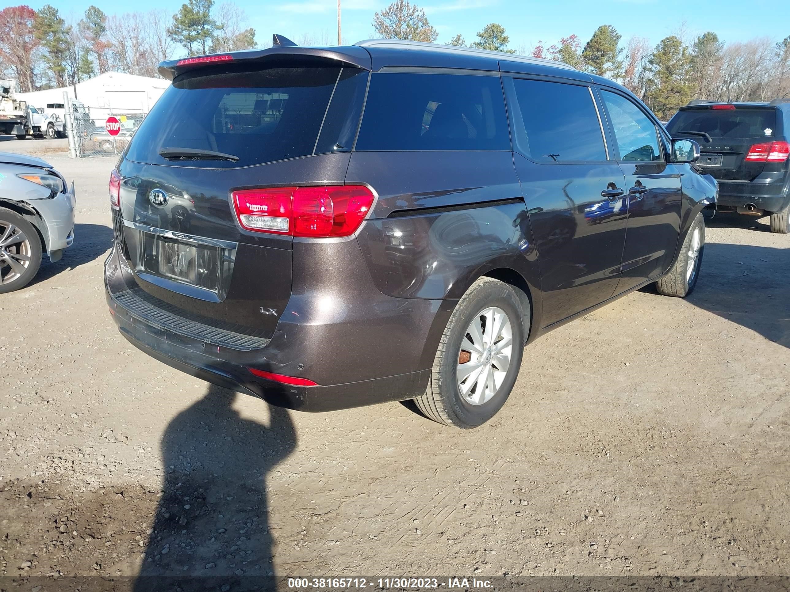 Photo 3 VIN: KNDMB5C14H6314613 - KIA SEDONA 