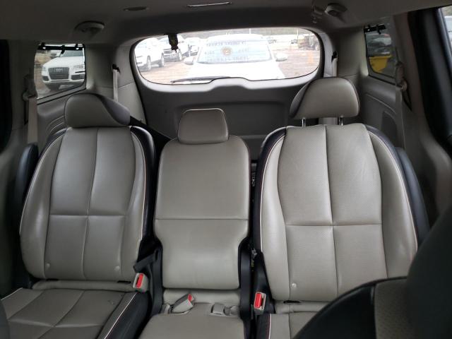 Photo 9 VIN: KNDMB5C14H6330472 - KIA SEDONA LX 