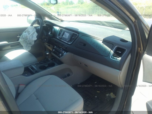 Photo 4 VIN: KNDMB5C14J6380925 - KIA SEDONA 