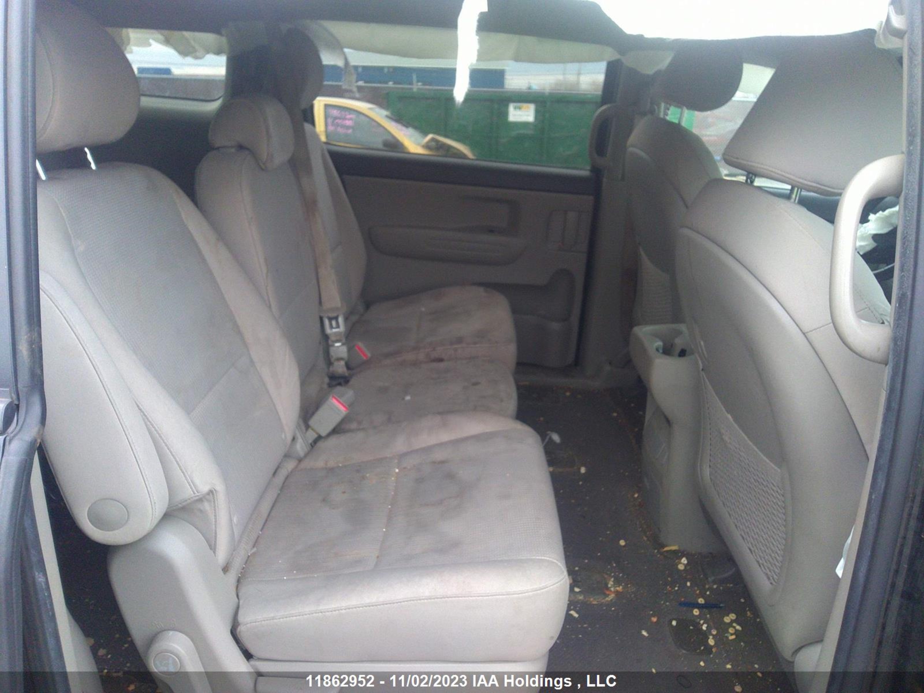 Photo 7 VIN: KNDMB5C14L6574213 - KIA SEDONA 