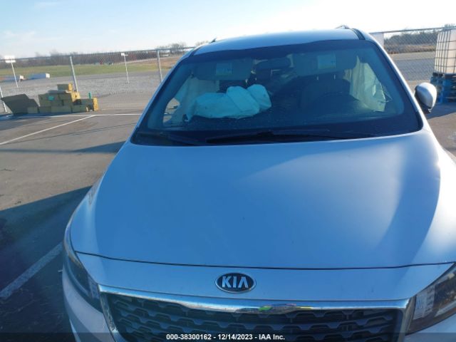 Photo 9 VIN: KNDMB5C14L6638279 - KIA SEDONA 