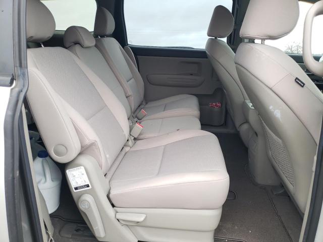 Photo 5 VIN: KNDMB5C14M6662597 - KIA SEDONA LX 