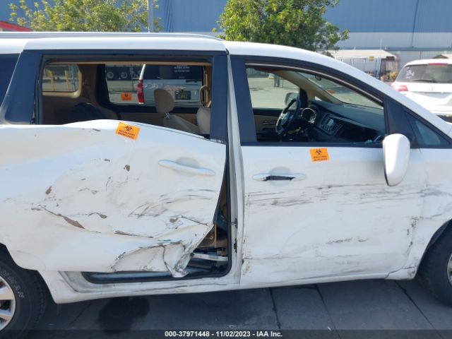 Photo 5 VIN: KNDMB5C15F6041372 - KIA SEDONA 