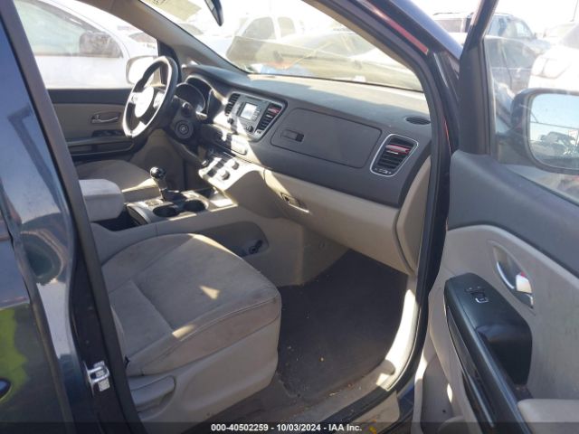 Photo 4 VIN: KNDMB5C15F6079877 - KIA SEDONA 