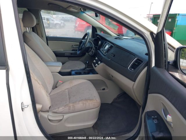 Photo 4 VIN: KNDMB5C15G6158063 - KIA SEDONA 