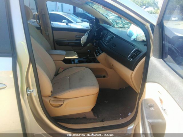 Photo 4 VIN: KNDMB5C15G6178345 - KIA SEDONA 