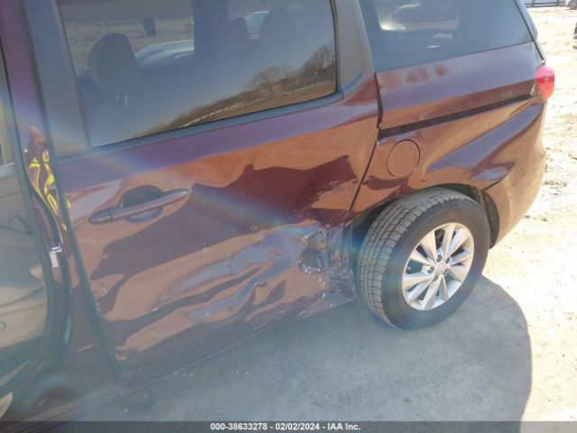 Photo 5 VIN: KNDMB5C15G6190639 - KIA SEDONA 