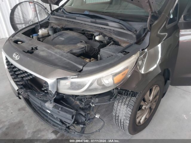 Photo 5 VIN: KNDMB5C15G6211943 - KIA SEDONA 