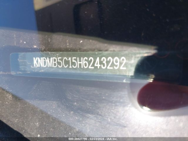 Photo 8 VIN: KNDMB5C15H6243292 - KIA SEDONA 