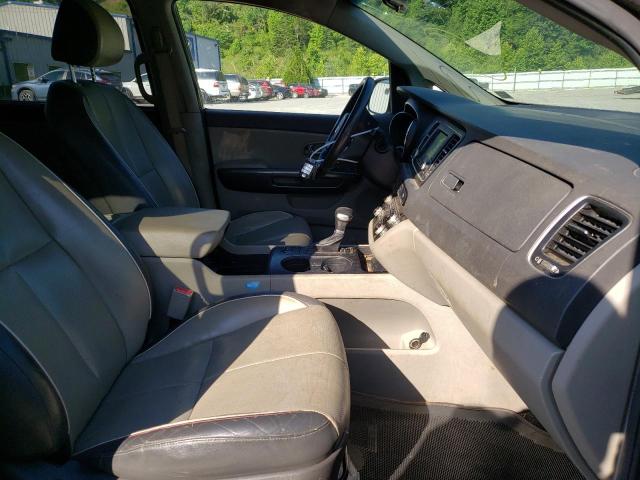 Photo 4 VIN: KNDMB5C15H6310120 - KIA SEDONA LX 